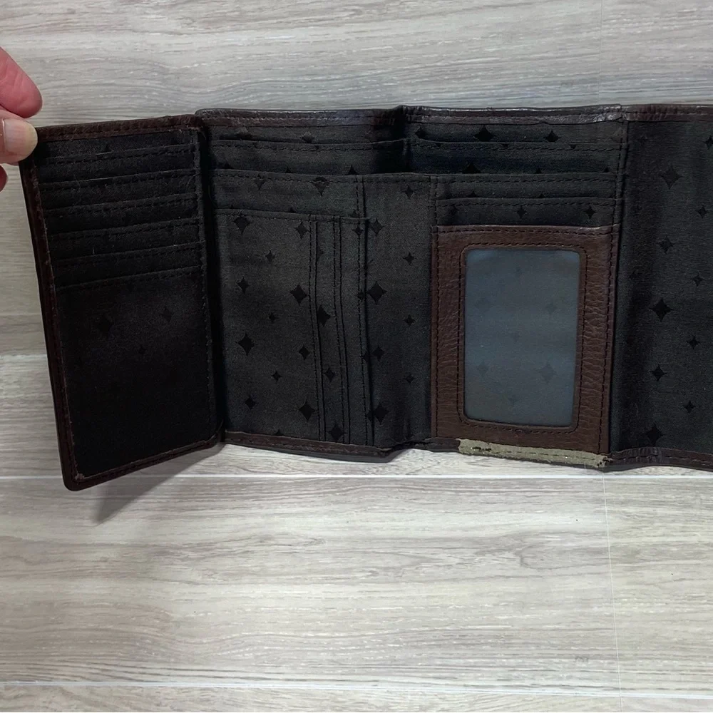 FOSSIL / Ladies Brown Leather and Tan Metallic Tri Fold Wallet